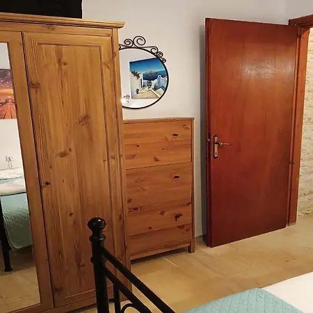 Kate's Ground Floor Apartament